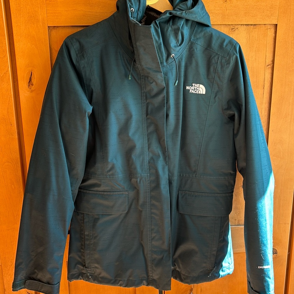 Women’s Northface size M dark green winter coat